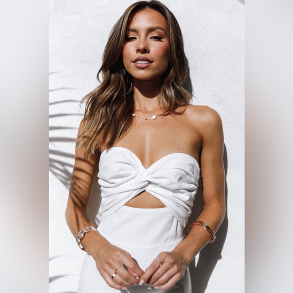 Petal & Pup White Midi Dress - Picture 2 of 9